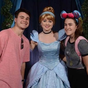 Meet your Posher, Emma